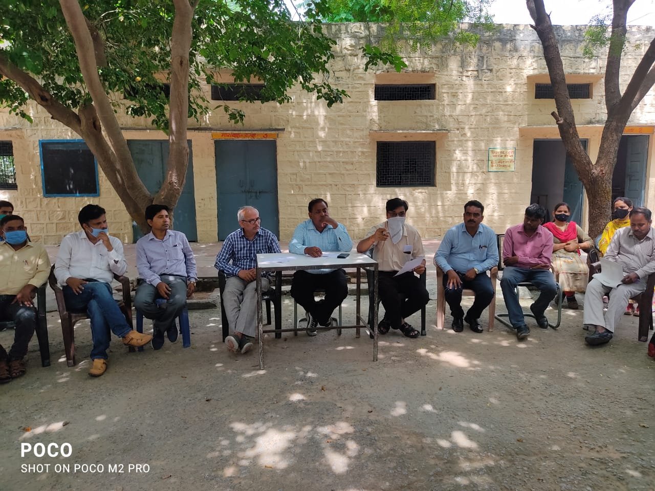 एडीईओ ने विद्यालयों का किया निरीक्षण, पैरामीटर्स के अनुसार रिकॉर्ड को ऑनलाइन करने के दिये निर्देश | New India Times