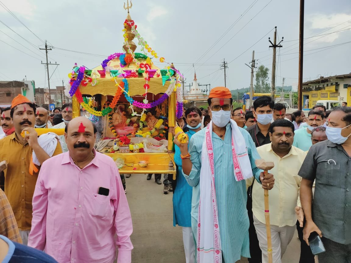 लवकुश जयंती के उपलक्ष्य पर कुशवाहा समाज ने निकाला शोभा यात्रा, शोभा यात्रा व कार्यक्रम में मुख्य अतिथि के रूप में हर्ष यादव हुए शामिल | New India Times