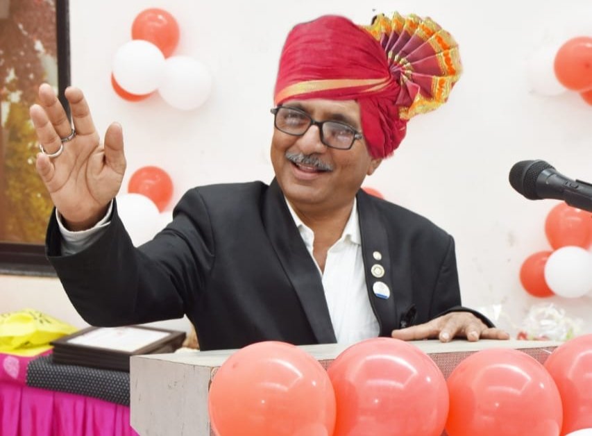 रोटरी क्लब अपना के दो-दो पदों से नवाजे गये समाजसेवी भरत मिस्त्री | New India Times