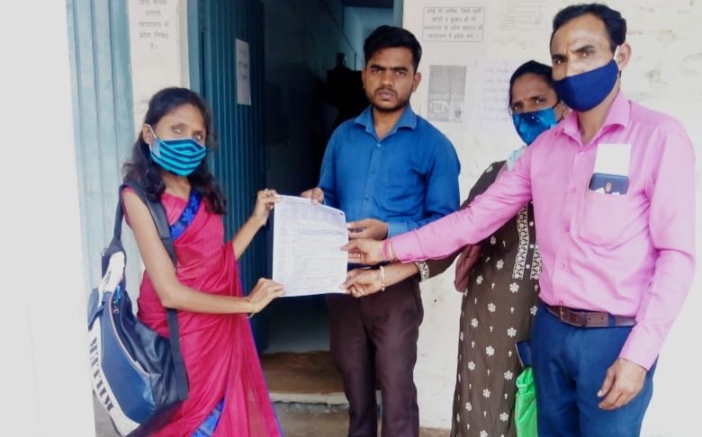 आदर्श प्रांतीय संविदा प्रेरक शिक्षक संघ ने सेवा बाहली के लिए सौंपा ज्ञापन | New India Times