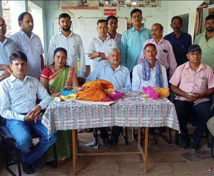 शिक्षक संघ एकीकृत ने हर्षोल्लास से मनाया शिक्षक दिवस, सेवानिवृत सीबीईओ का किया सम्मान | New India Times