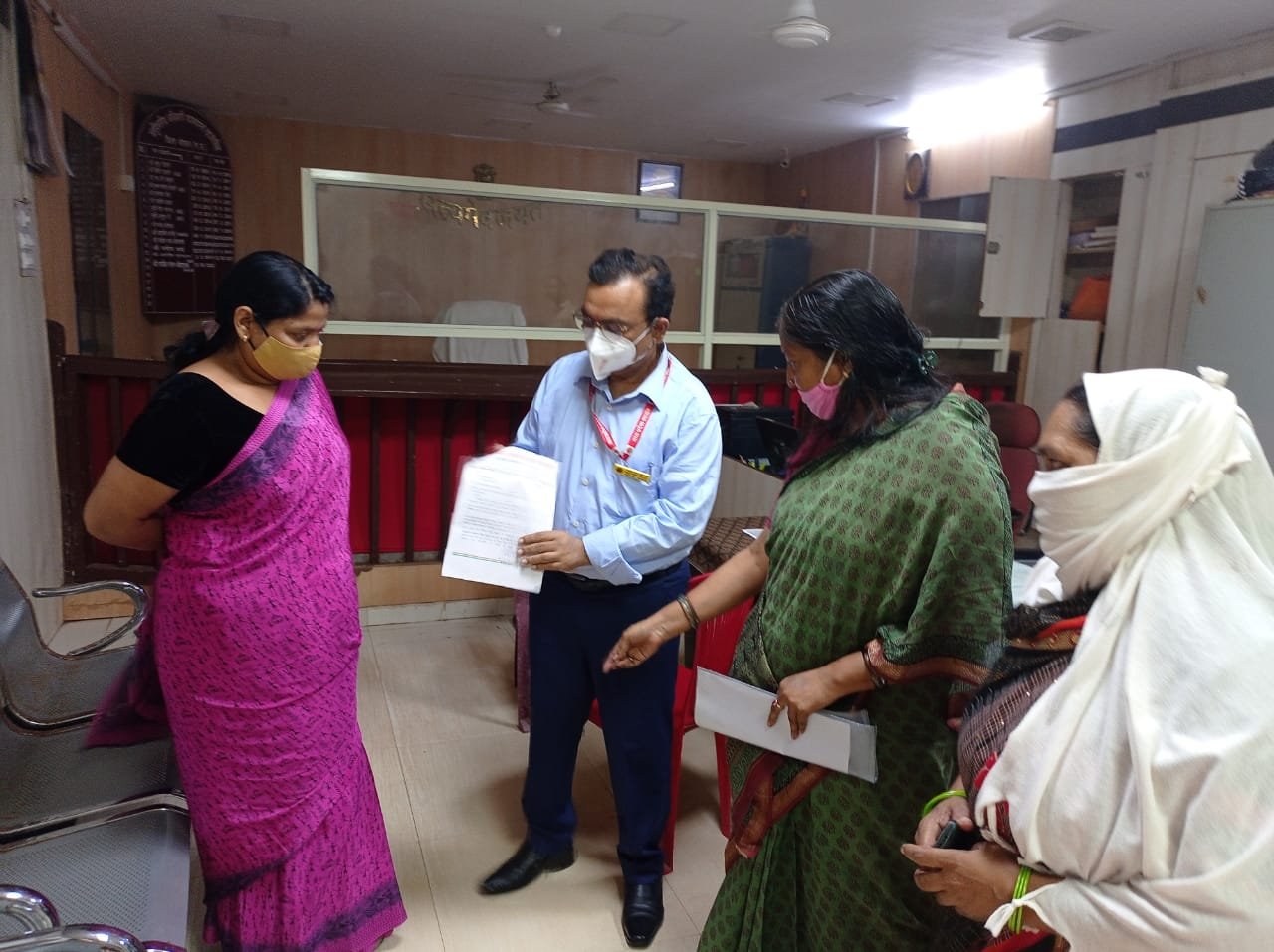 बेरसिया के ग्राम गुनवा में हुए गैंगरेप को लेकर मध्य प्रदेश महिला कांग्रेस उत्पीड़न निवारण की ओर से मुखमंत्री के नाम एसडीएम को सौंपा गया ज्ञापन | New India Times