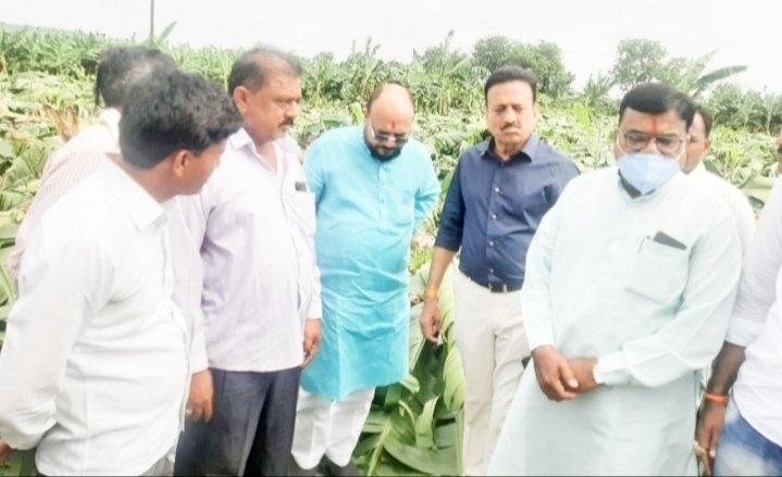 मंत्री गुलाबराव पाटिल ने दी बाढ़ पीड़ितों की सांत्वना, नेताओं के दौरे जारी | New India Times