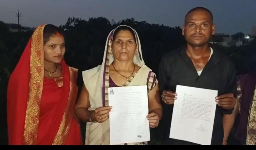 लखनऊ के पीजीआई थाना क्षेत्र में एक दबंग सिपाही की दबंगई आई सामने | New India Times