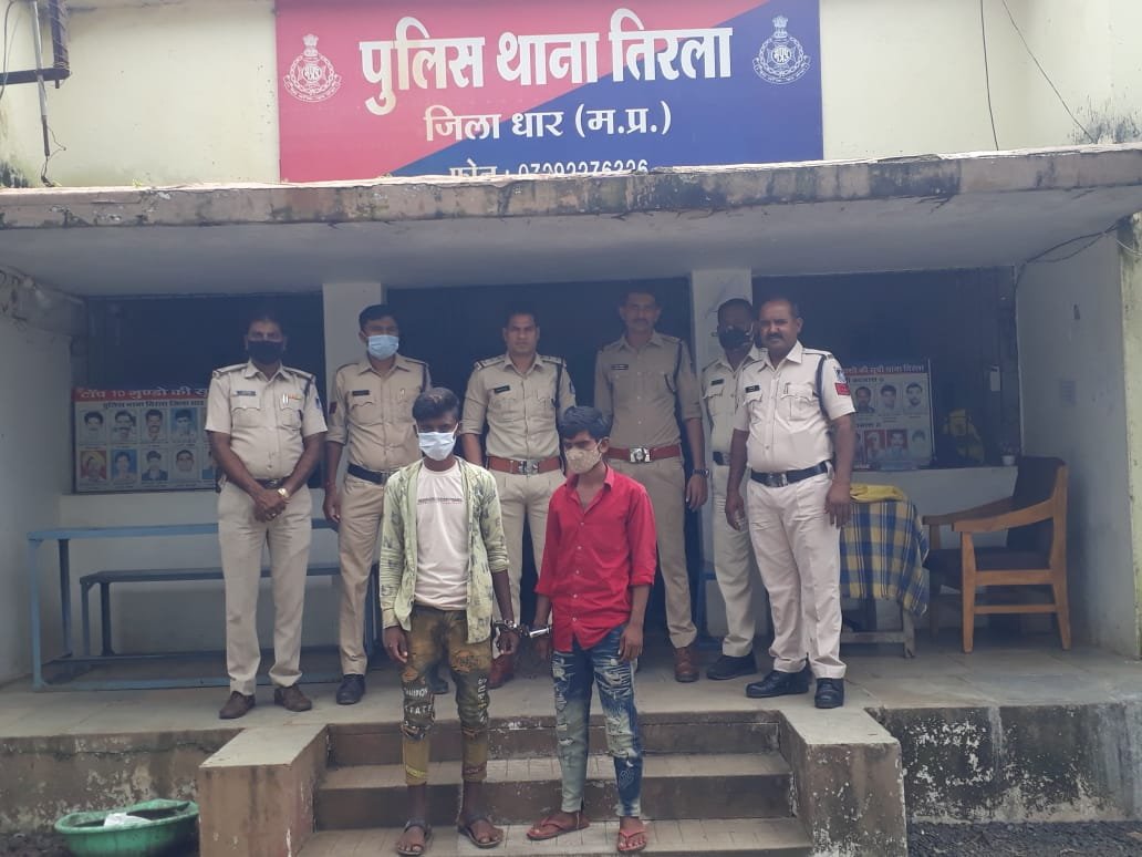 चोरी की योजना बनाते हुए दो शातिर चोरों को पुलिस ने किया गिरफ्तार, देसी कट्टा व जिंदा कारतूस बरामद | New India Times