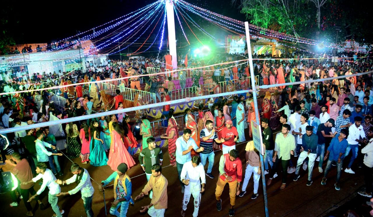 मध्य प्रदेश के फुट तालाब के ऐतिहासिक गरबा उत्सव की देश विदेश में रही धूम | New India Times