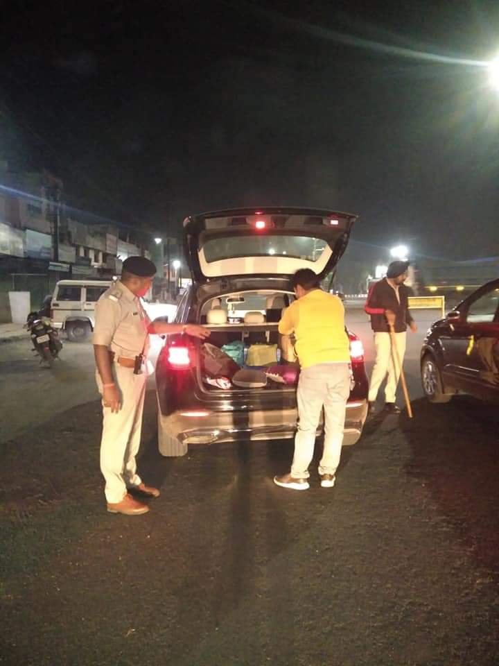 आगामी त्यौहार को देखते हुऐ भोपाल पुलिस द्वारा शहर में शांति व सुरक्षा को लेकर की जा रही विशेष चेकिंग | New India Times