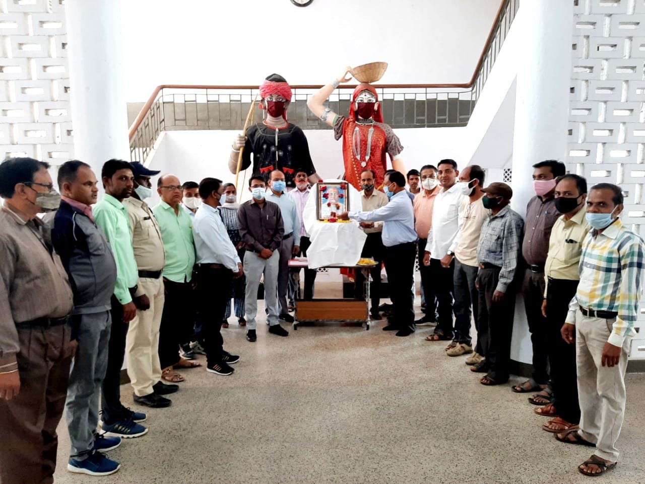 सरदार वल्लभ भाई पटेल की जन्म जयंती को राष्ट्रीय एकता दिवस के रूप में मनाने के लिए अधिकारियों- कर्मचारियों को दिलाई गई शपथ | New India Times