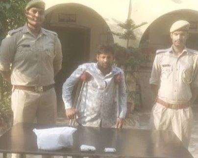 विकलांग मादक तस्कर एक करोड़ के चरस-गांजा के साथ हुआ गिरफ्तार | New India Times