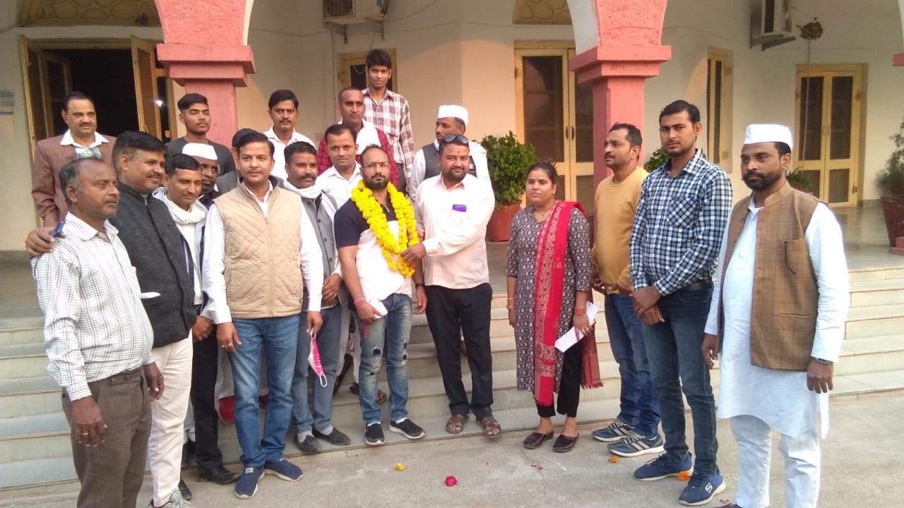 कांग्रेस सेवादल के पदाधिकारियों का सर्किट हाउस में हुआ जोरदार स्वागत | New India Times