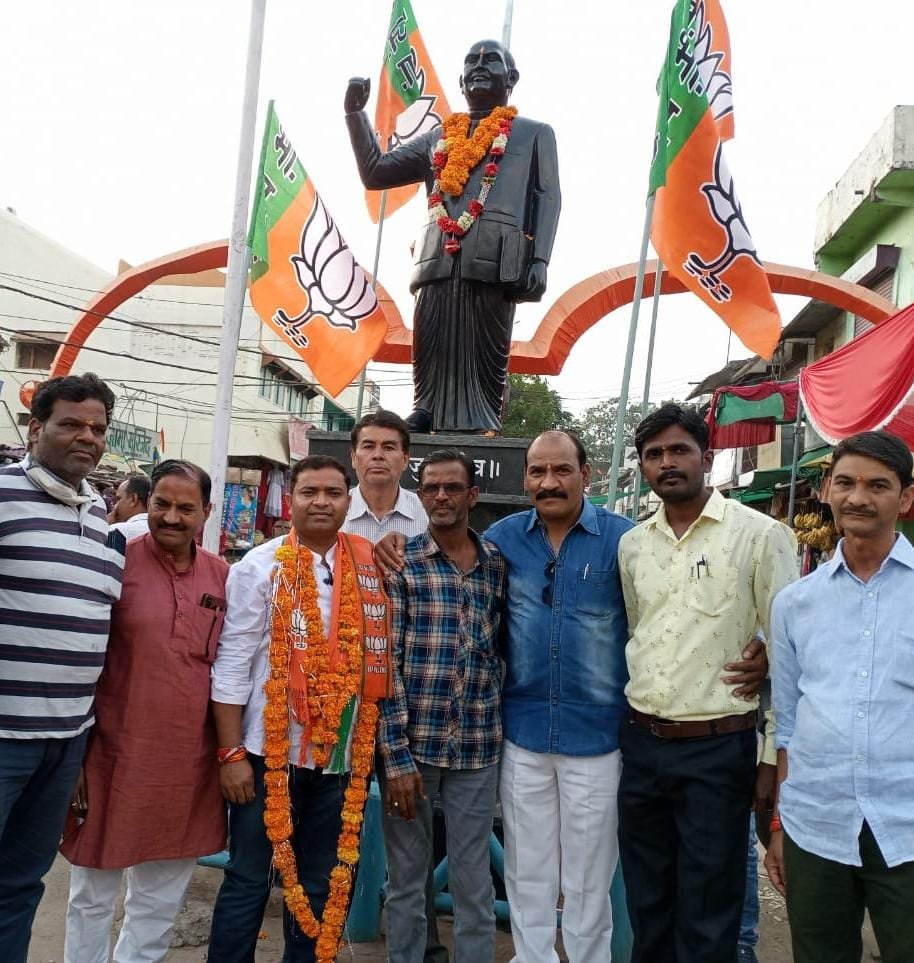 भाजपा नगर मंडल अध्यक्ष के 2 वर्ष पूर्ण होने पर भाजपाईयों ने किया भव्य स्वागत | New India Times