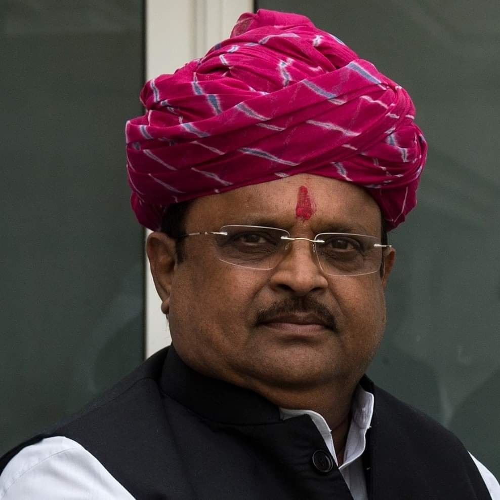 एक पद एक व्यक्ति के सिद्धांत के तहत राजस्थान के चिकित्सा, राजस्व व शिक्षा मंत्री ने दिया त्याग पत्र | New India Times