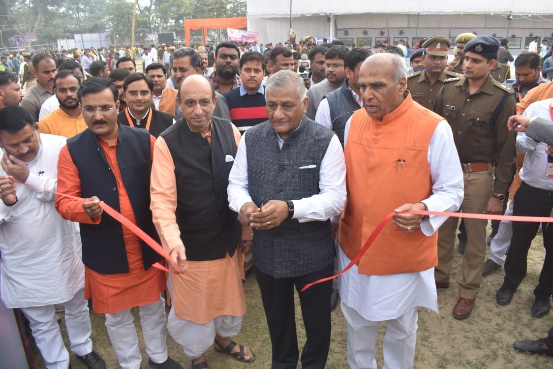 कपिलवस्तु महोत्सव 2021 मेला का फीता काटकर तथा दीप प्रज्वलित कर किया गया विधिवत शुभारंभ | New India Times