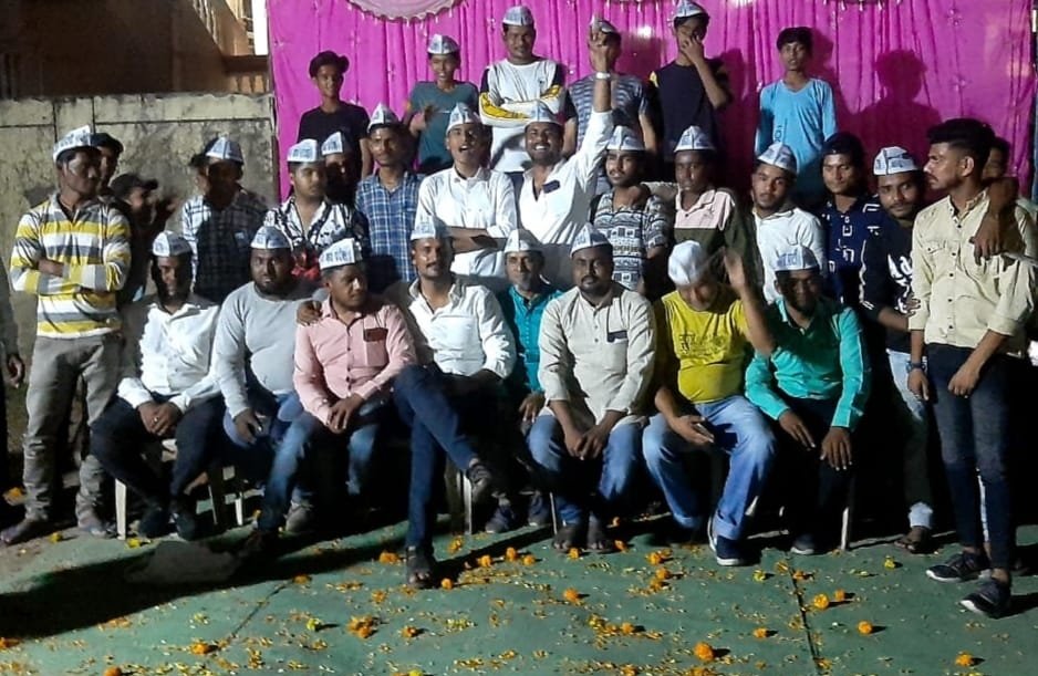 32 युवाओं ने आम आदमी पार्टी की सदस्यता की ग्रहण 2 32 युवाओं ने आम आदमी पार्टी की सदस्यता की ग्रहण | New India Times