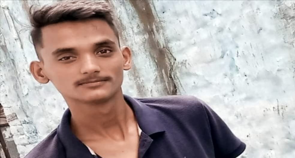 घर में घुसकर चाकुओं से गाेदकर की गई युवक की हत्या, ग्वालियर में एक हफ्ते के अंदर हुईं 6 हत्या की वारदातें | New India Times