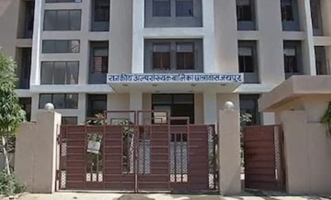 गहलोत सरकार अल्पसंख्यक बालिकाओं के शैक्षणिक उत्थान के लिये राज्य भर में जवाहर नवोदय विघालय के तर्ज पर आवासीय विधालय खोलना किया शूरु | New India Times