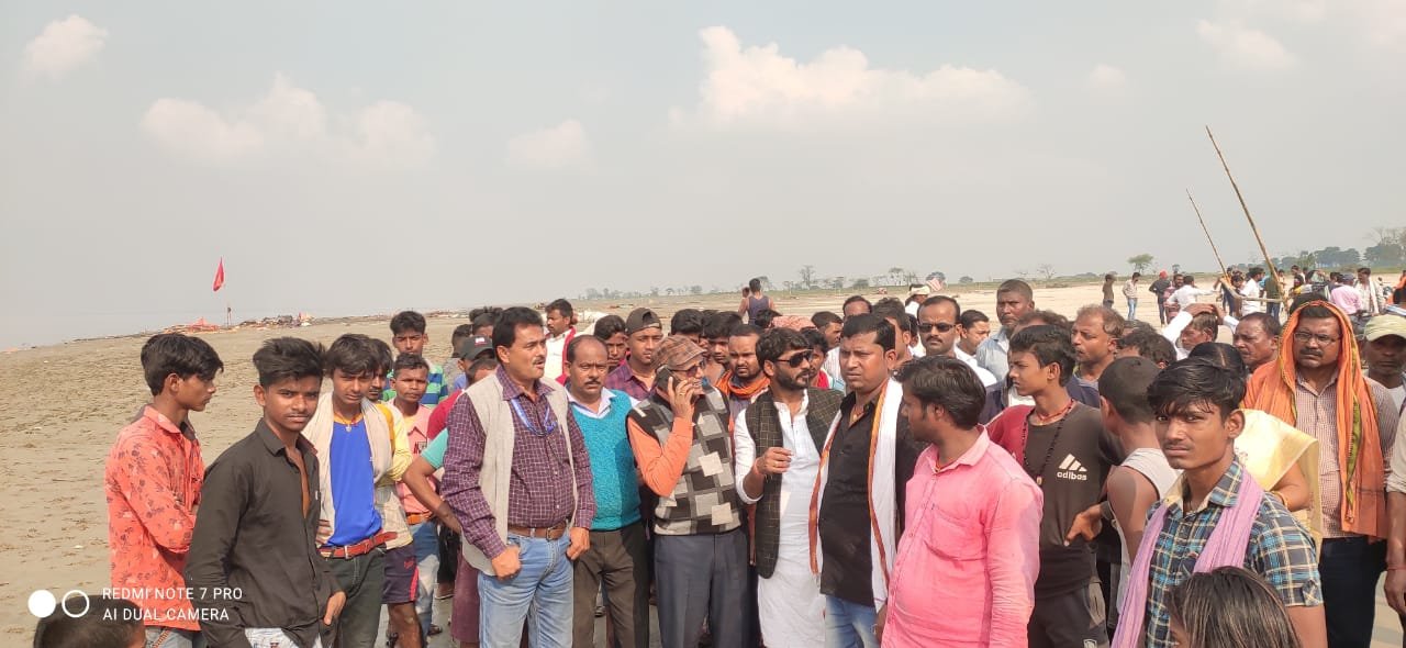 गंगा नदी में नहाने गये दो युवकों की डूबने से हुई मौत | New India Times