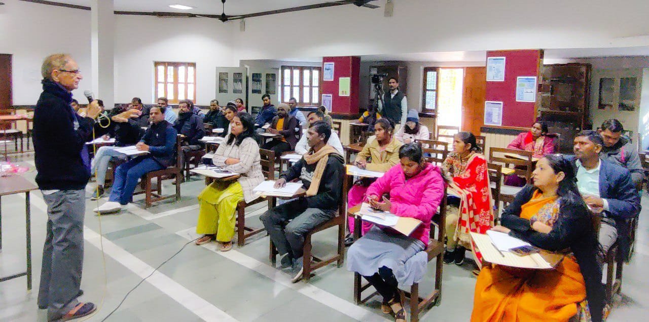 धार्मिक सत्ता स्थापित करने का प्रयास लोकतांत्रिक मूल्यों के खिलाफ है. देश में पिछले कुछ सालों से ऐसे ही प्रयास किये जा रहे हैं जिससे मुल्क की साझी विरासत पर खतरा मंडरा रहा है: डॉ राम पुनियानी | New India Times