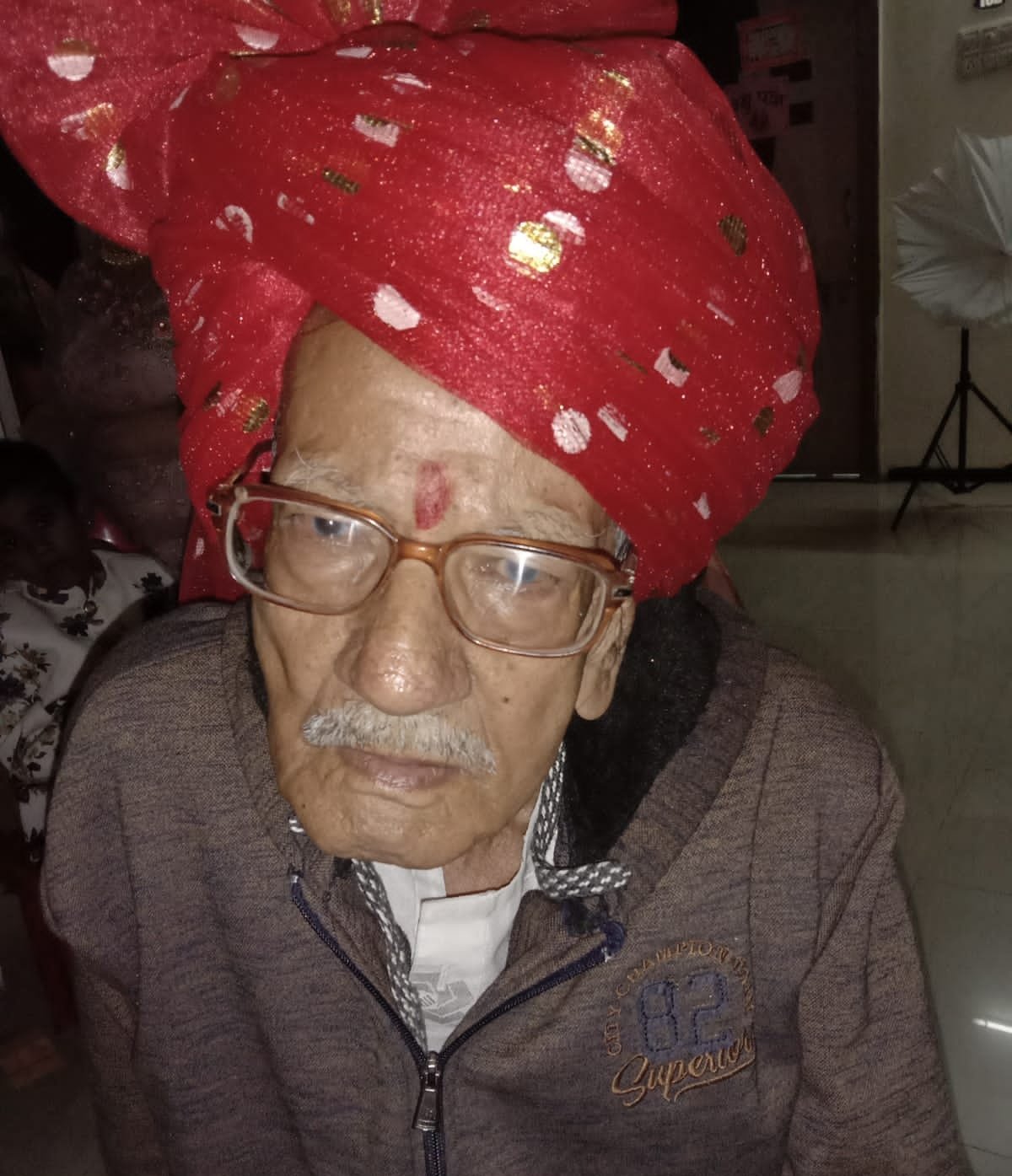 दुखद समाचार: मेघनगर के जाने-माने सेठ बसंतीलाल बडोला का हुआ निधन, नगर में दौड़ी शोक की लहर | New India Times