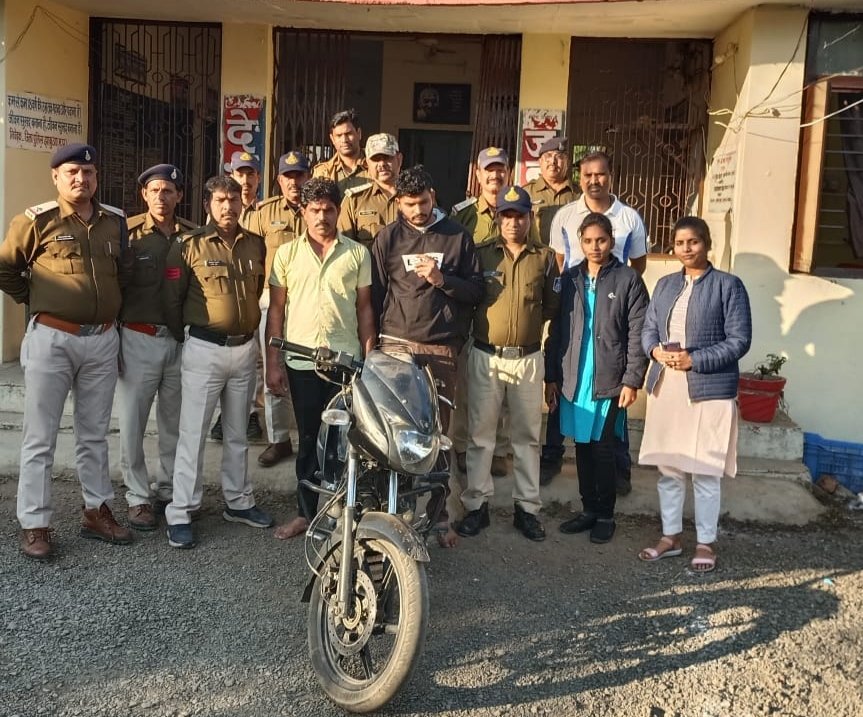 रायपुरिया ही नहीं पेटलावद में भी की थी फर्जी पत्रकारों ने उगाही, हुआ दूसरा मुकदमा दर्ज, कई दिशाओं में जांच के लिए पुलिस को मिली रिमांड | New India Times