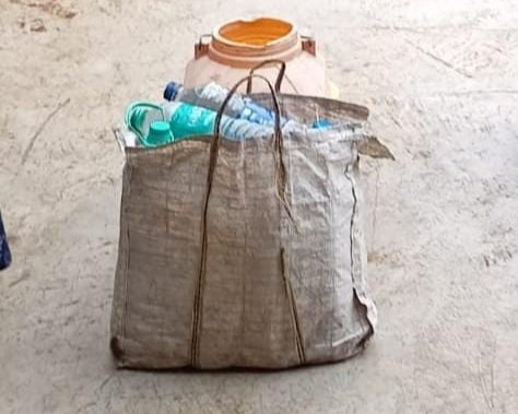 आबकारी विभाग की ताबड़तोड़ कार्रवाई, ग्रामीण अंचल से अवैध कच्ची शराब बरामद | New India Times