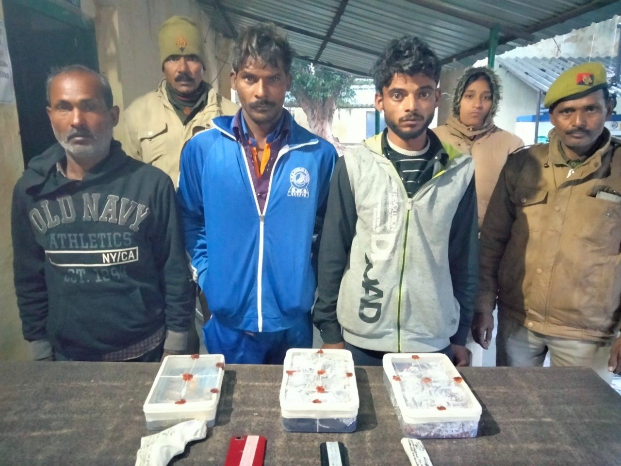 एसओजी, थाना सदर बाजार पुलिस ने तीन शातिर चोरों को किया गिरफ्तार | New India Times