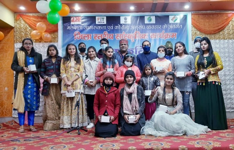 नेहरू युवा केन्द्र बागपत ने किया जिले की प्रतिभाओं को सम्मानित | New India Times