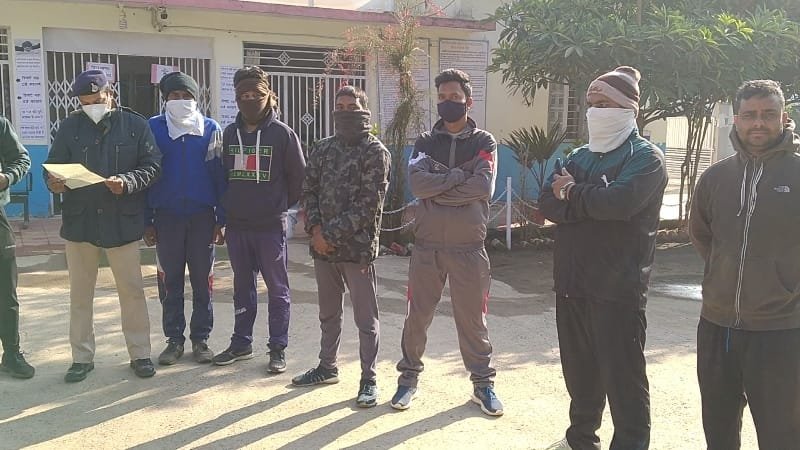 पतंग के चाइनीज़ मांझे से कटा युवक का गला, आक्रोशित युवाओं ने सौंपा थाने में ज्ञापन | New India Times