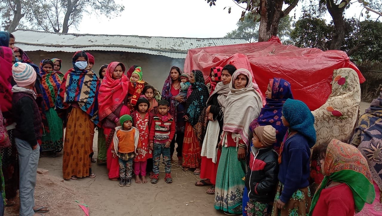 पेड़ की डाल टूटने से हुई युवक की दर्दनाक मौत | New India Times