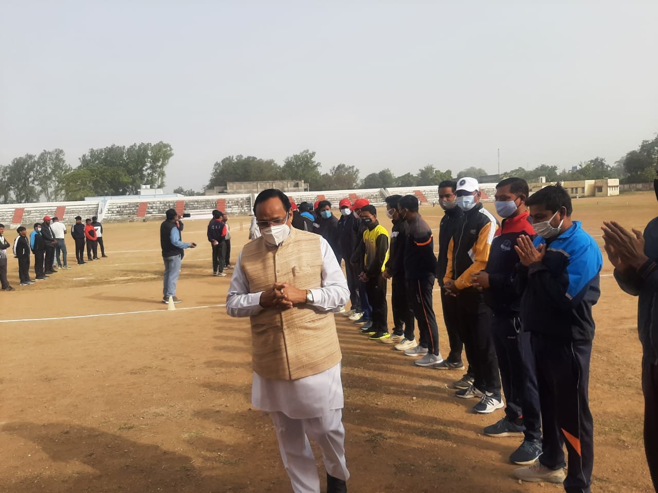 जिला एवं पुलिस प्रशासन द्वारा झाबुआ में टेनिस बॉल क्रिकेट टूर्नामेंट का हो रहा है आयोजन | New India Times