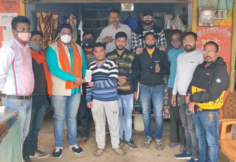 भाजयुमो के जिला अध्यक्ष योगेंद्र प्रताप राणा के मार्गदर्शन में जुन्नारदेव विधानसभा के सभी मंडलों में चला माइक्रो डोनेशन अभियान | New India Times