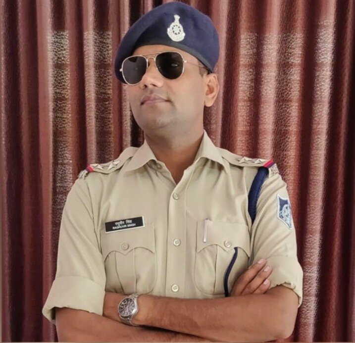 गिरवाई थानांतर्गत नाश्ते की दुकान पर नाश्ता करते करते हुई युवक की मौत 2 गिरवाई थानांतर्गत नाश्ते की दुकान पर नाश्ता करते करते हुई युवक की मौत | New India Times