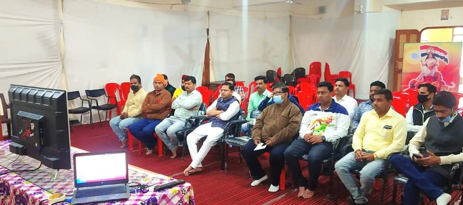 भाजपा कार्यकर्ताओं ने सुना प्रधानमंत्री श्री नरेन्द्र मोदी जी का 'आत्मनिर्भर अर्थव्यवस्था' विषय पर वर्चुअल संबोधन, आत्मनिर्भर अर्थव्यस्था पर बोले पीएम मोदी, गरीबों के लिए बनेंगे 80 लाख मकान | New India Times