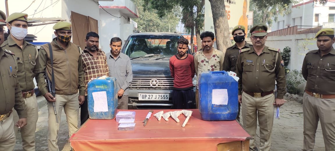 गैंग बनाकर चोरी करने वाले 4 आरोपी गिरफ्तार, पुलिस ने की गैंगस्टर की कार्रवाई | New India Times