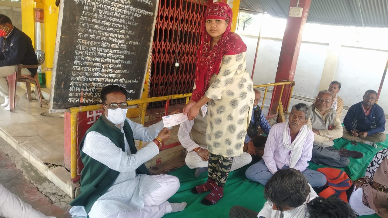 विधायक हर्ष यादव का लगा साप्ताहिक जनता दरबार, जनता दरबार में आए 15 मामलों के निराकरण के लिए संबंधित विभागों को दिए गए निर्देश | New India Times