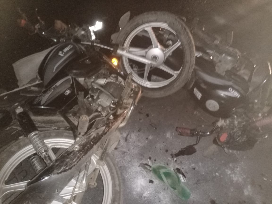 दो मोटरसाइकिल के आमने सामने की भिडंत में एक की मौत दो घायल | New India Times