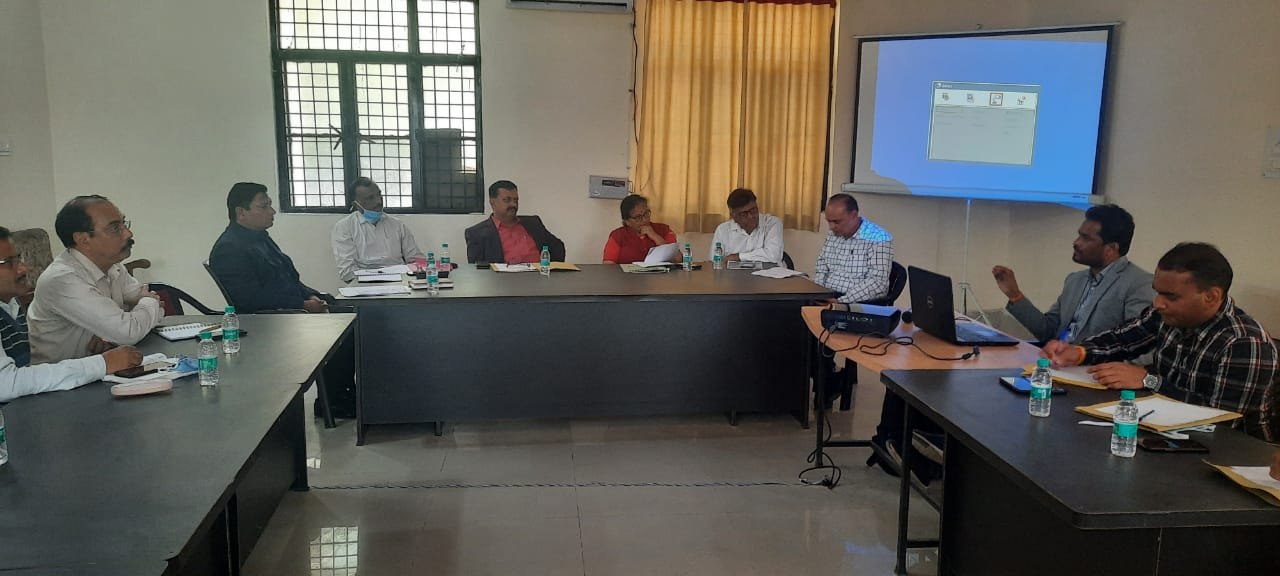 स्वास्थ्य व आबकारी विभाग ने संयुक्त बैठक कर विषाक्त मंदिरा के सेवन के उपचार का बनाया रोडमैप | New India Times