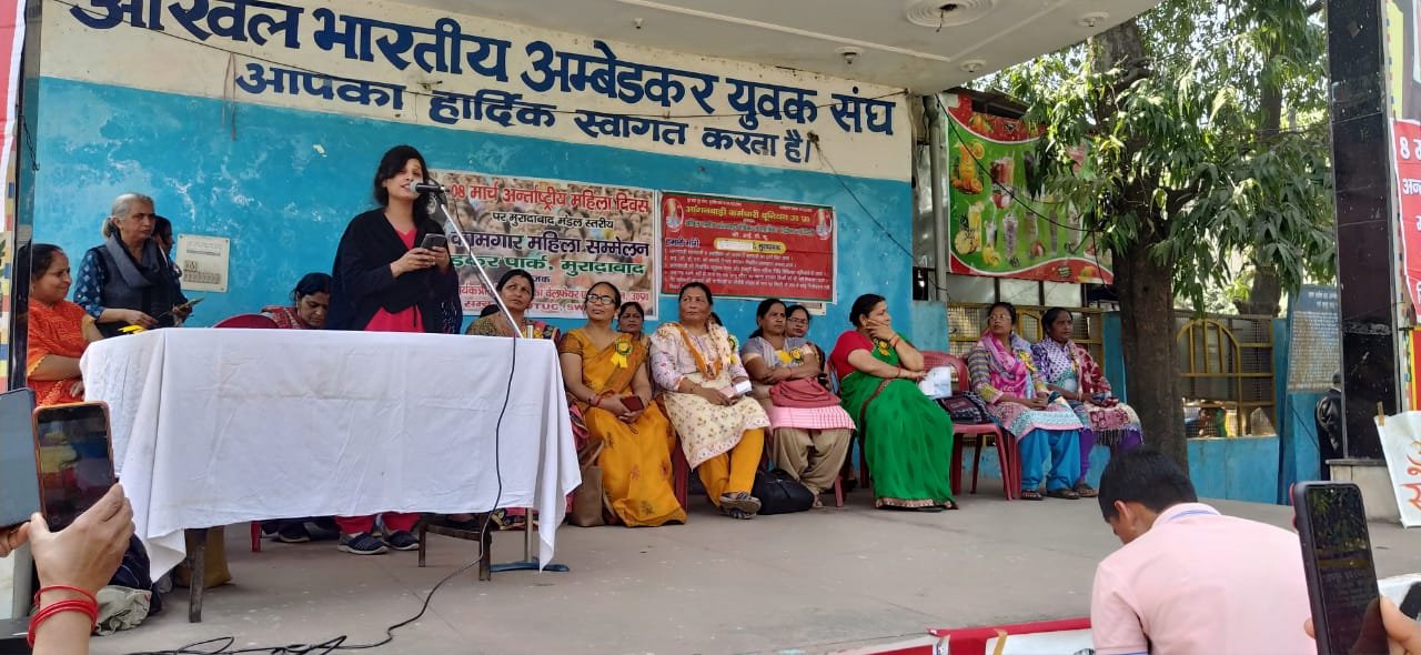 अंतर्राष्ट्रीय महिला दिवस पर बेहतर कामों के लिए नारी शक्ति को किया गया सम्मानित, कलेक्ट्रेट सभागार में अलग अलग क्षेत्र में काम कर रही 35 महिलाओं को दिया गया सम्मान | New India Times