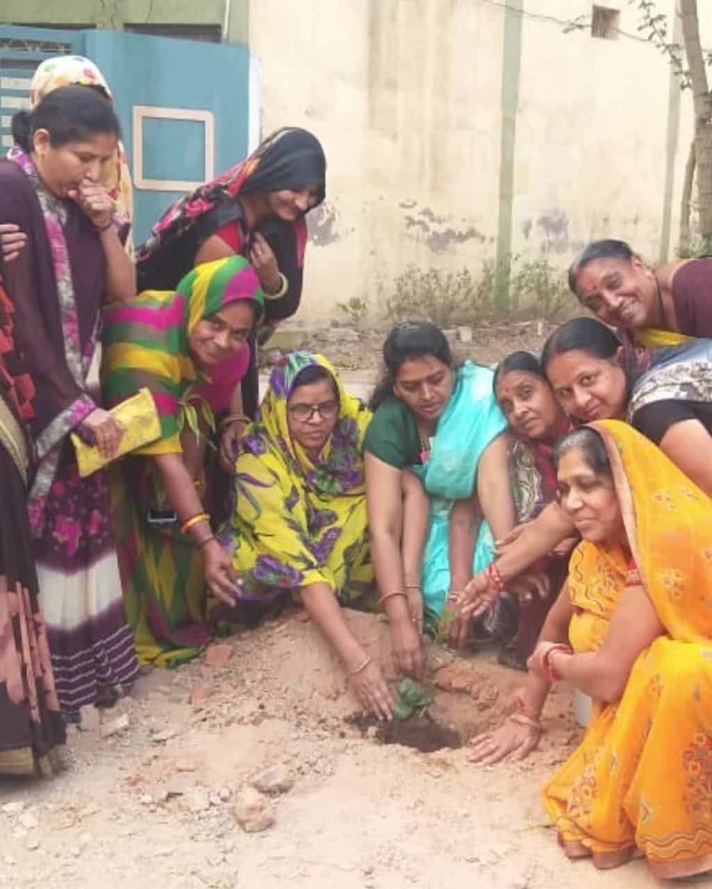 अंतर्राष्ट्रीय महिला दिवस पर संस्कार भारती फाउंडेशन ने किया पौधारोपण, संस्कार भारती फाउंडेशन की अध्यक्ष चंदनबाला शर्मा का हुआ भव्य स्वागत व सम्मान | New India Times