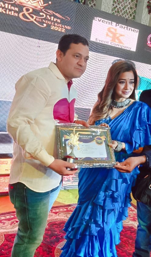 हैदर अली को बॉलीवुड एक्ट्रेस टीना दत्ता ने किया सम्मानित | New India Times