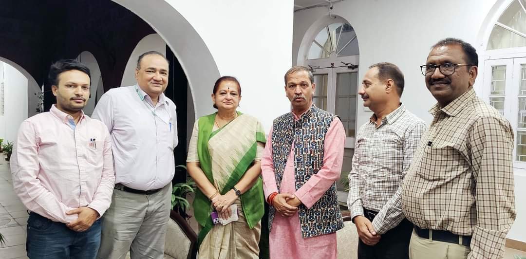 टेक्सटाइल के क्षेत्र में देश का हब बनने जा रहा है बुरहानपुर: पूर्व मंत्री श्रीमती अर्चना चिटनिस | New India Times