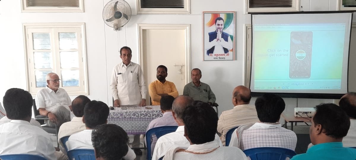 हर सदस्य के लिये अनिवार्य होगी डिजीटल मेम्बरशिप: विश्वनाथ ओक्टे.<br>'घर चलो घर घर चलो' अभियान की हुई समीक्षा | New India Times