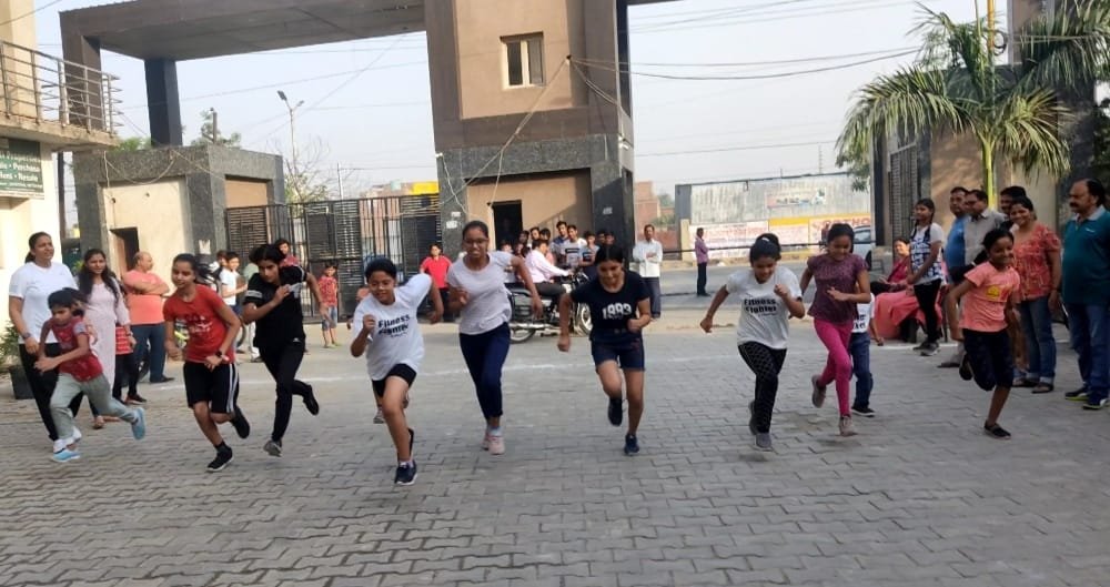 फिटनेस फाइटर ने मथुरा में उड़ान प्रतियोगिता का किया आयोजन | New India Times