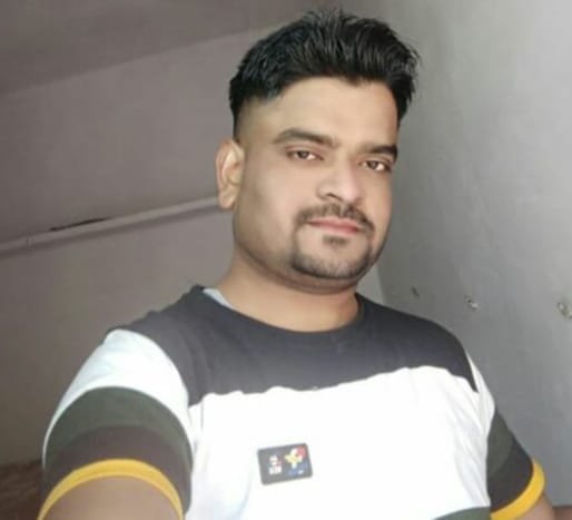 हामिद पठान का 137वीं रैंक के साथ अध्यापक पद पर हुआ चयन, परिवार में दौड़ी खुशी की लहर | New India Times