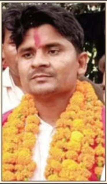 चोरी ऊपर से सीना जोरी: प्रधान की दादागिरी का असली चेहरा आया सामने 2 चोरी ऊपर से सीना जोरी: प्रधान की दादागिरी का असली चेहरा आया सामने | New India Times