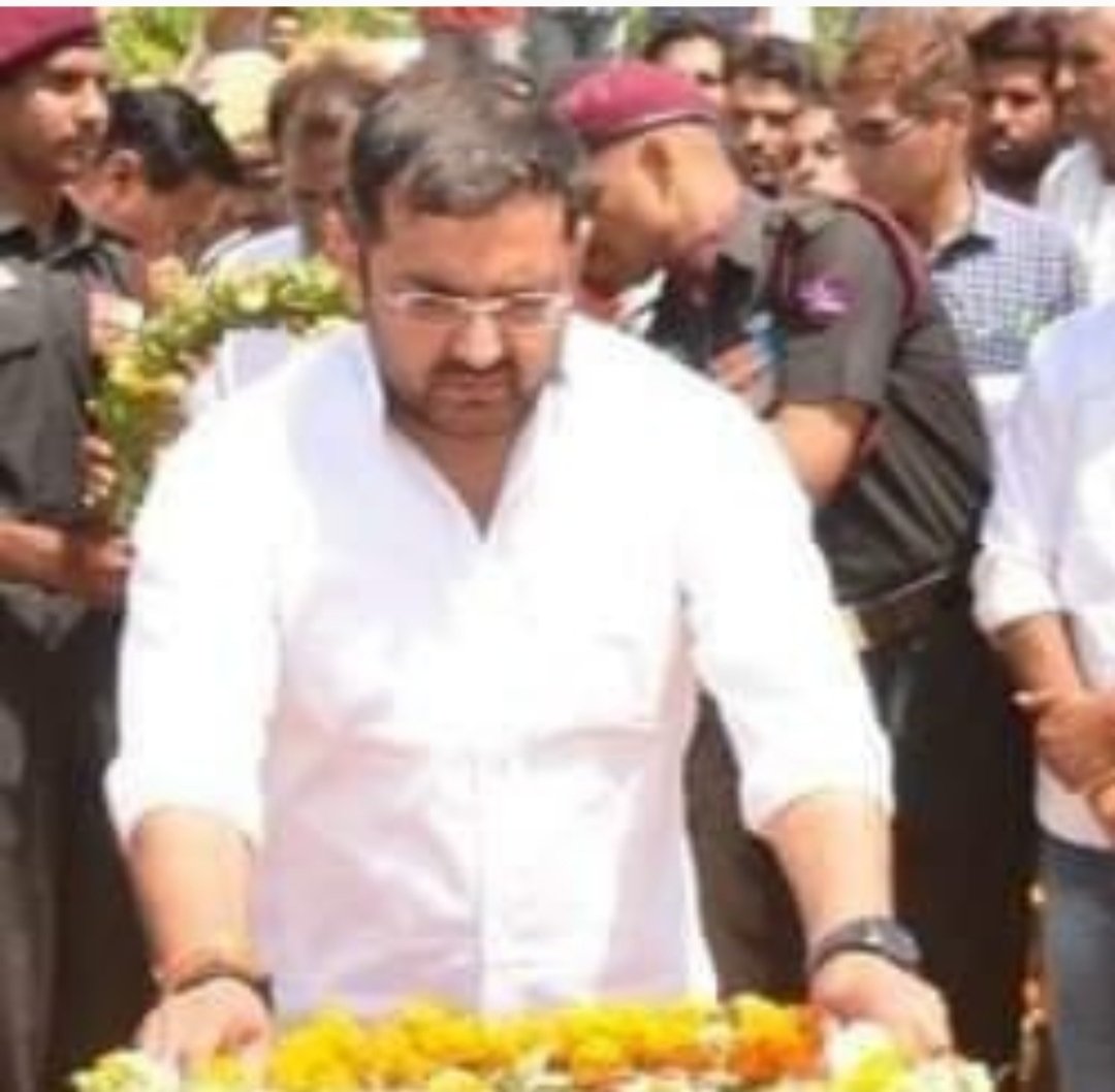 विधानसभा चुनाव-2023 में सीकर जिले के नेता पुत्रों के आगे आने की उम्मीद जगी. बालेंदु-गिरीराज-महेश व अंशु 2023 के विधानसभा चुनाव में अपने पिता की जगह लड़ सकते हैं चुनाव | New India Times