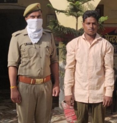 थाना कटरा पुलिस ने 10000 के इनामी चोर को किया गिरफ्तार | New India Times