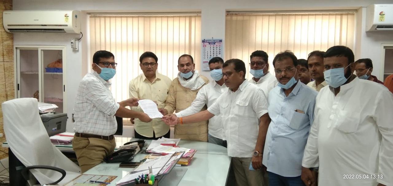 भड़काऊ और अफवाह फैलाने वालों के खिलाफ सख्त कार्यवाही की मांग के साथ त्योहारों की सफलता के लिए कांग्रेस ने प्रशासन का व्यक्त किया आभार | New India Times