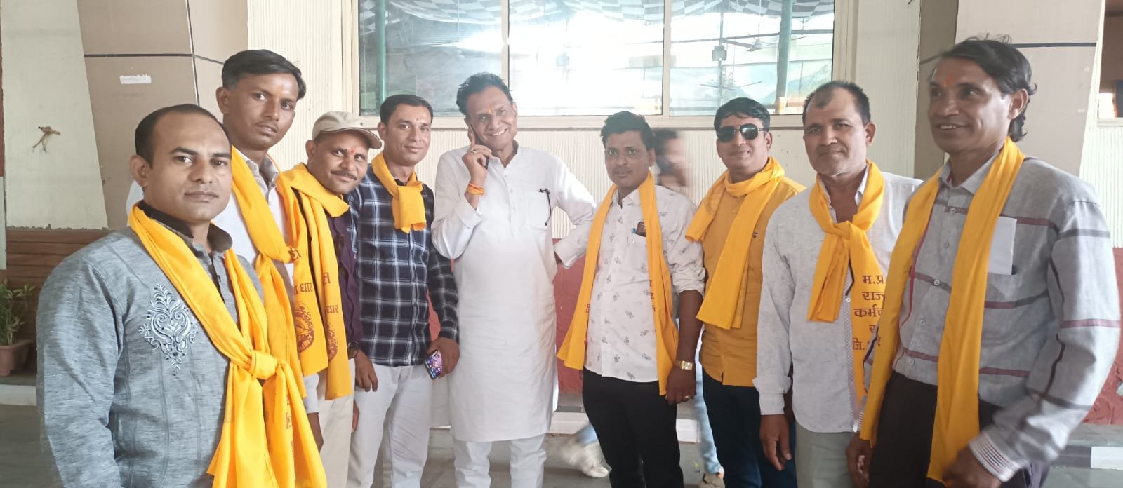 संयुक्त अतिथि शिक्षक संघ द्वारा गुरु की तर्ज पर अतिथि शिक्षकों की अलग से विभागीय परीक्षा लेकर नियमित किये जाने की उठाई गई मांग | New India Times