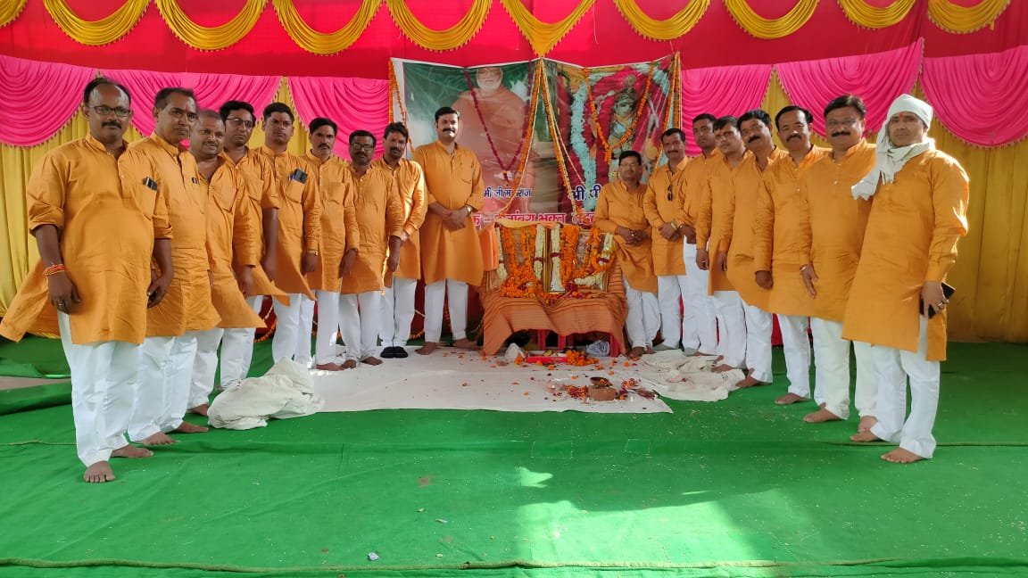 पीतांबरा भक्त मंडल कार्यकर्ताओं द्वारा दतिया वाले स्वामी की मनाई गई पुण्यतिथि | New India Times